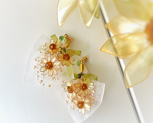 ひまわりの花束（フック）p1205 ピアス（フック・チェーン