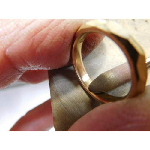 K18 ゴールド 指輪 彫刻あり 18k ゴールド 結婚指輪 鍛造 手作り 18金 k18 甲丸 3mm 彫金
