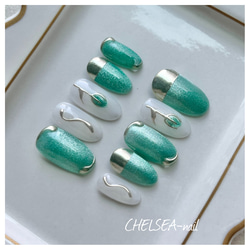 シルキーマグブラックガラスフレンチキルティングネイル ネイルチップ