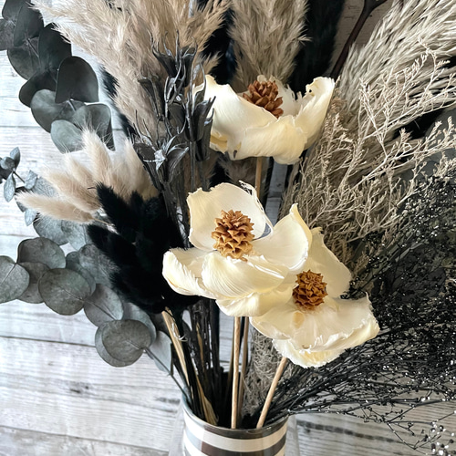 ドライフラワー モダンシックなインテリア グレーそのまま飾るだけ