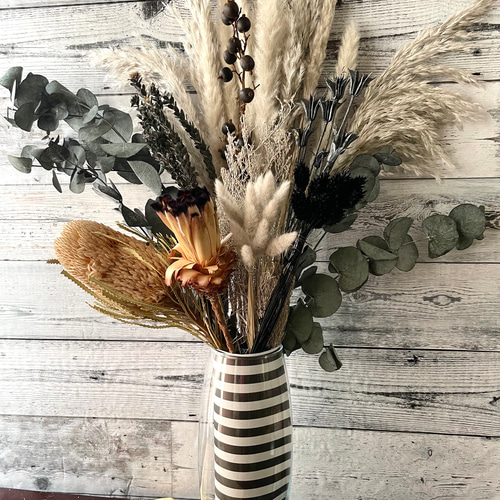 ドライフラワー モダンシックなインテリア グレーそのまま飾るだけ