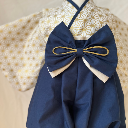 ハンドメイド ベビー袴(麻の葉ネイビー×ホワイト) ハンドメイド ベビー袴(ネイビー麻の葉×ホワイト) - HARE・HARU