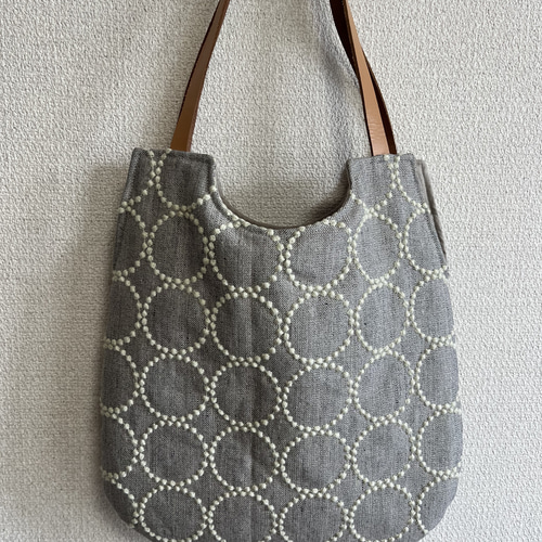 ミナペルホネンtambourine しずくバックL size gray × light