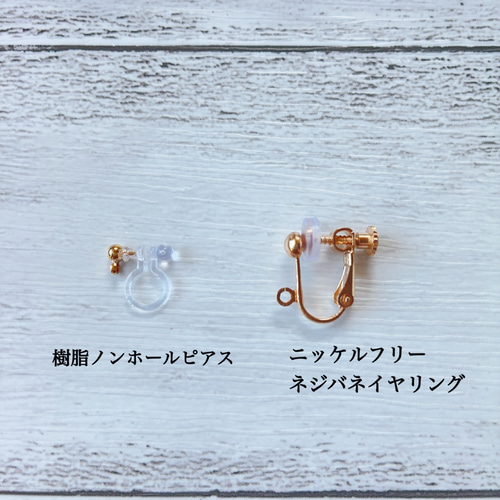 かぎ針編みのカラフルイヤリング｜絹糸の丸モチーフが可愛い