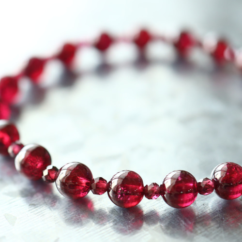 ☆ロードライトガーネット 8.5ミリ珠ビーズ ブレスレット④(SA) 【公式