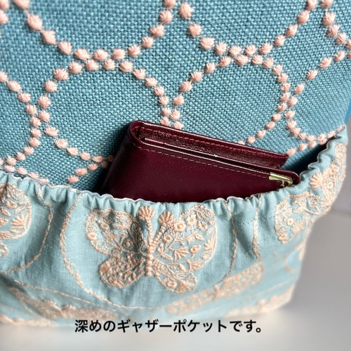 5424C ミナペルホネンハーフハンドメイド　本革リュック 5424C ミナペルホネンハーフハンドメイド 本革リュック