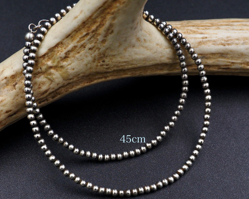 9b4b362fa942211e1f588cec9b8d8d