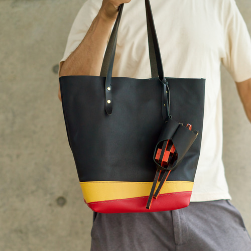 よさこい祭り 鳴子モチーフ トリコロールのレザートートバッグ トート