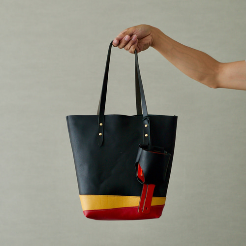 よさこい祭り 鳴子モチーフ トリコロールのレザートートバッグ トート