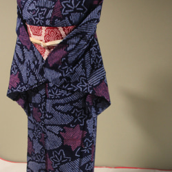 ◇現代 有松鳴海絞　浴衣◇【濃紺　赤】竜田川模様がクラシカルで涼し気な装いを演出　　裄68ｃｍ　木綿浴衣　 9枚目の画像