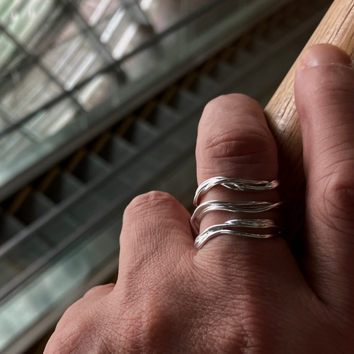 錫(すず)のオープンリング なびく 普段使い 男性にも フリーサイズ