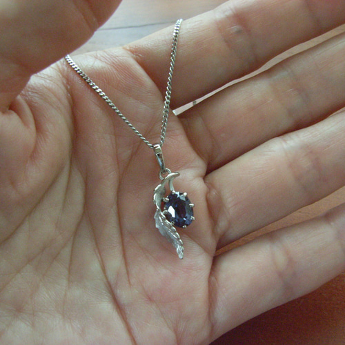 K18 WG ラベンダースピネル　　ネックレストップ K18 WG ラベンダースピネル ネックレストップ