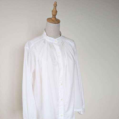 美品 Curensology ハンサムシャツ コットン シアーシャツ ホワイト Curensology - 美品 Curensology ハンサムシャツ コットン