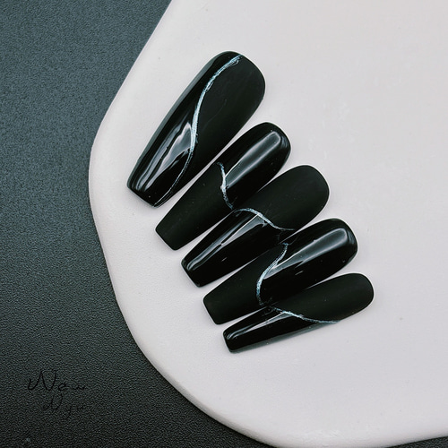 ネイルチップ/クラッシック/アート/シンプル/黒/個性的/かっこいい