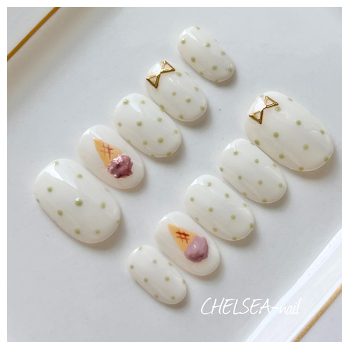 ドット×アイスネイル(グリーン) ネイルチップ（つけ爪） CHELSEA-nail