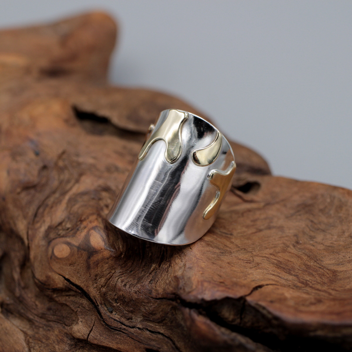 天井から触手｜シルバー｜真鍮｜カフリング｜スプーンリング｜まだら｜異形｜モンスター｜クリーチャー｜化け物｜どろどろ｜魔物