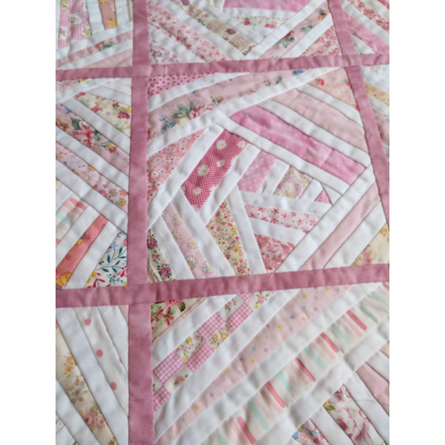 パッチワークキルトのタペストリー[送料無料] タペストリー・壁掛け