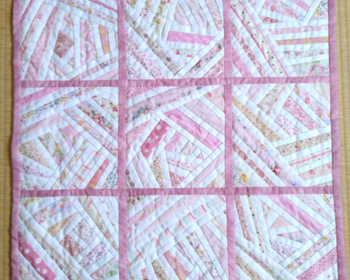 パッチワークキルトのタペストリー[送料無料] タペストリー・壁掛け