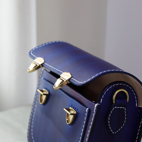 本革手作りショルダーポシェット ショルダーバッグ TANGENT LINEAR