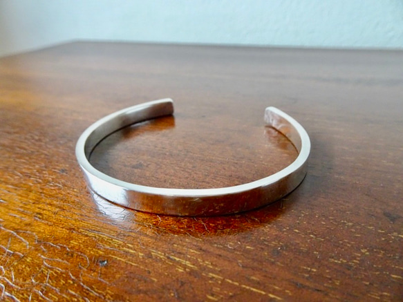 平打ちバングル 仁尾彫金『幅5mm平打ちバングル』ハンドメイド300 バングル・リスト