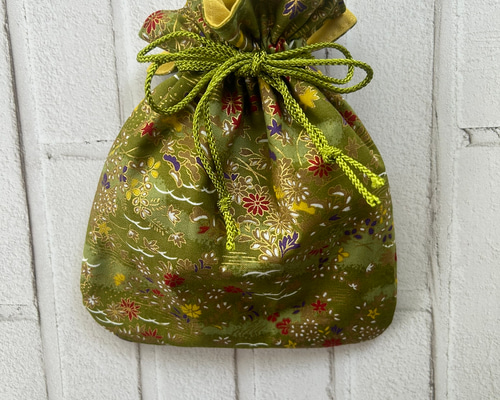 9fbf25371167058f041354a57b7c77