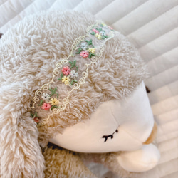 レース刺繍のカラフルフラワーヘアバンド【ベビー・キッズ】 3枚目の画像