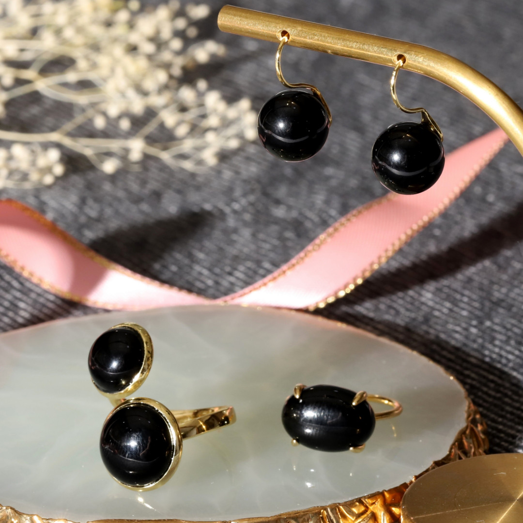 【秋の福袋2025】強い照り◎『気品』選べるリング&ピアスブラックオニキス2点セット◇アレルギー対応天然石フォークリング