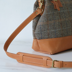 ★限量2件！ ★超人氣！手工製作的扣環皮革兩用單肩包。 第6張的照片