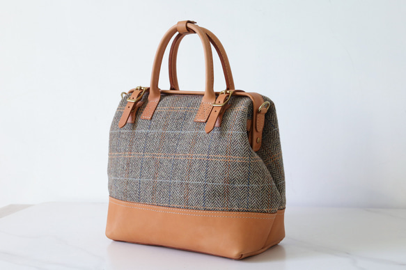 ★限量2件！ ★超人氣！手工製作的扣環皮革兩用單肩包。 第4張的照片