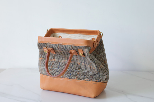 ★限量2件！ ★超人氣！手工製作的扣環皮革兩用單肩包。 第12張的照片