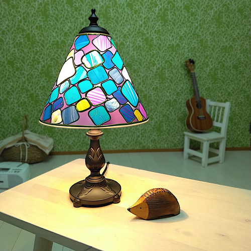 レトロモダンなランプ スタンドライト・テーブルランプ holy light