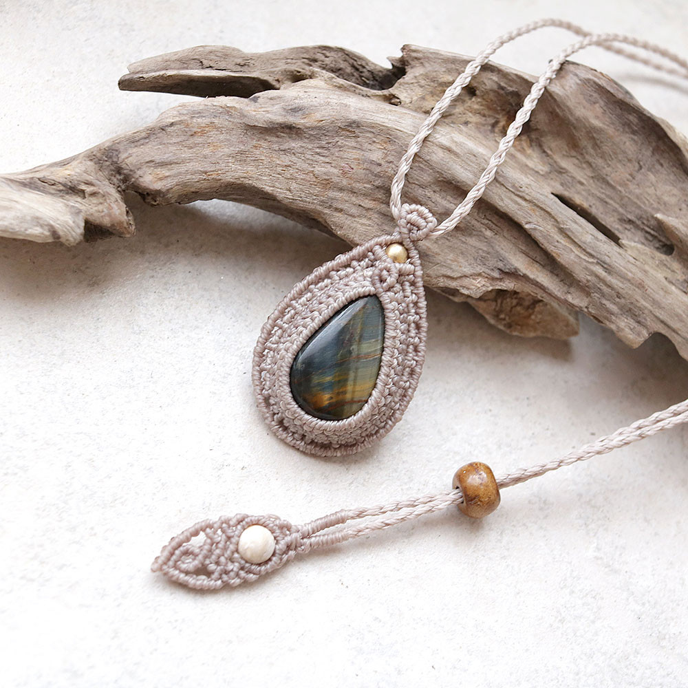 タイガーアイ天然石マクラメネックレスmac387エスニックアジアンエキゾチックなアレルギーフリーアクセサリー