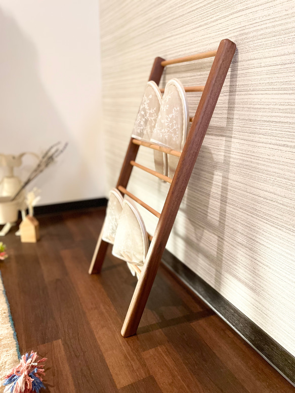 壁に立てかけるスリッパラック＊ウォールナット材＊】4足分／省