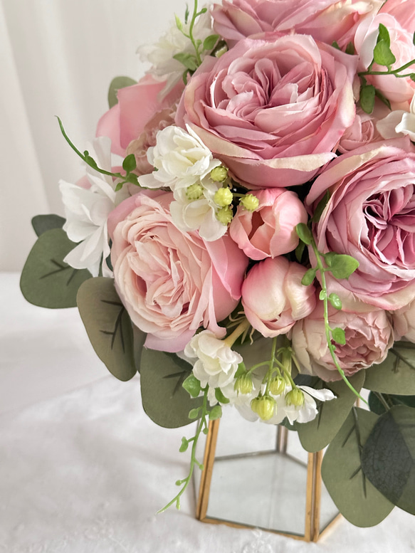 パリスなピンクのローズブーケ　バラのブーケ　ユーカリ　造花ブーケ　前撮り 布 KUE1686668954(13000円)