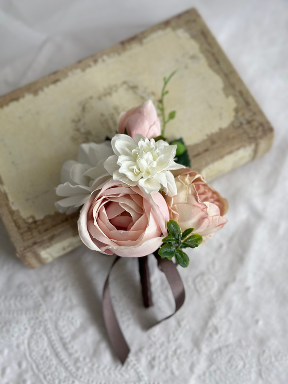 パリスなピンクのローズブーケ　バラのブーケ　ユーカリ　造花ブーケ　前撮り 布 KUE1686668954(13000円)