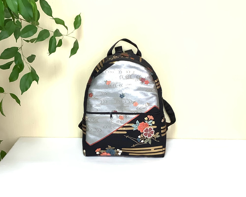 一点もの】リメイク帯 上品な着物のリュック／C7 リュック
