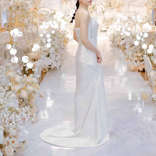 一番好きな ベアトップ ウエディングドレス ミニトレーン シアーな美  