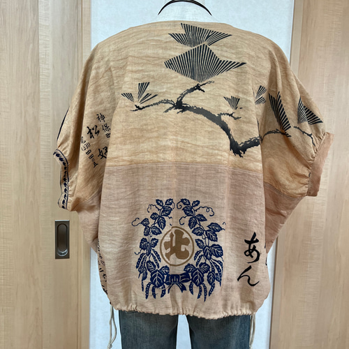 夏紬絣柄で大人可愛いパブスリーブのワンピースに 滅茶苦茶 