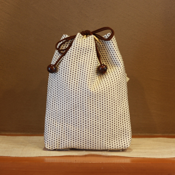 巾着バッグ/刺子/生成/バッグインバッグ/撥水加工 1枚目の画像