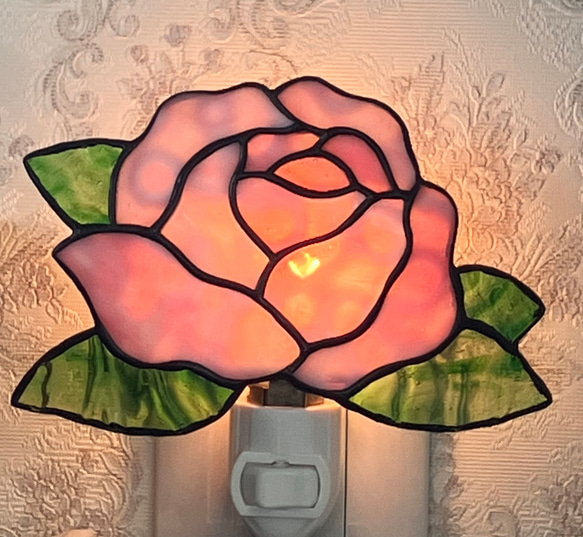 ステンドグラス☆ピンクの薔薇のお休みランプ スタンドライト