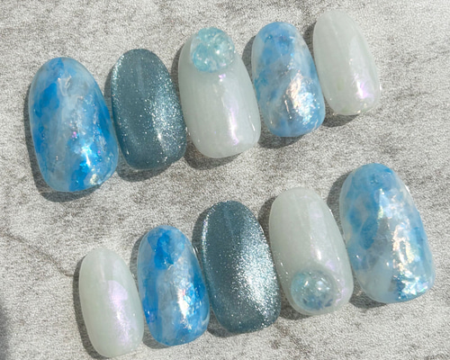 ネイルチップ ブルー ニュアンス 青 ちゅるん うるうる オーダーネイル ニュアンスネイルチップ マグネット うるうる ブルー 青 ちゅる
