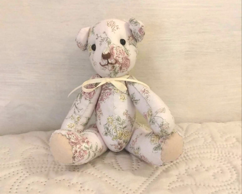 ピンクのバラ柄 テディベア ぬいぐるみ io sono me（イオソノメ） 通販