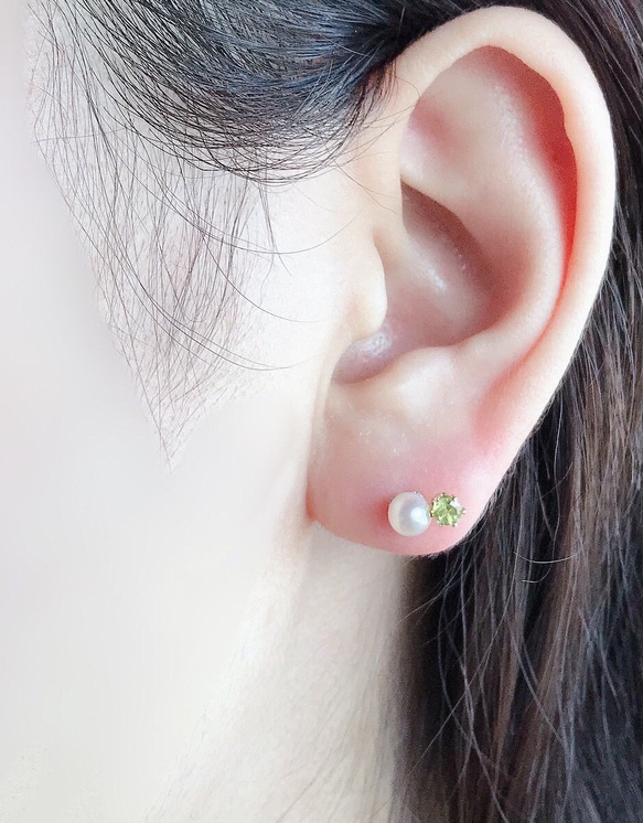 ✴︎太陽の石✴︎宝石質ペリドットとあこや真珠のサージカルステンレスピアス　つけっぱなしOK ８月誕生石アレルギー対応　緑 5枚目の画像