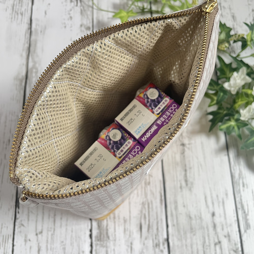 洗える！！保冷ポーチ＊Mサイズ 16㎝ファスナー チェック ドット カゴ  