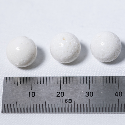 中型ホワイトサンゴ 自然形状 楽天市場】ミッド珊瑚 ネックレス ペンダント さんご サンゴ