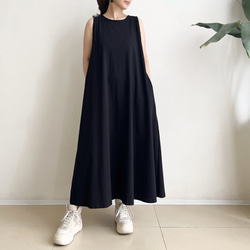 黒のノースリーブAラインワンピース ノースリーブワンピースAライン * Tシャツ素材 黒 * ワンピース
