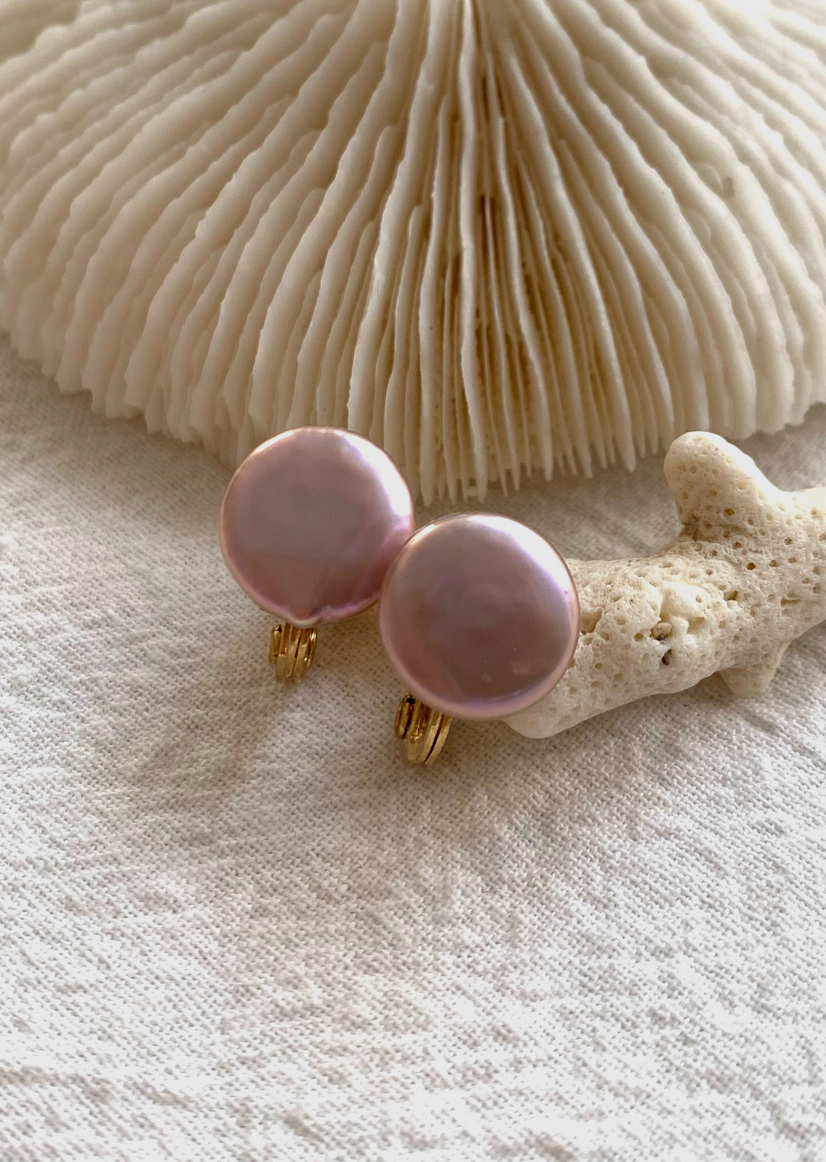 【イヤリング】淡水コインパール　ピンク　イヤリング
