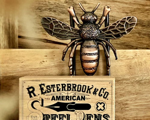 イタリア製アンティーク純銀製 甲虫オブジェ 800刻印あり イタリア製アンティーク純銀製 甲虫オブジェ 800刻印あり イタリア製