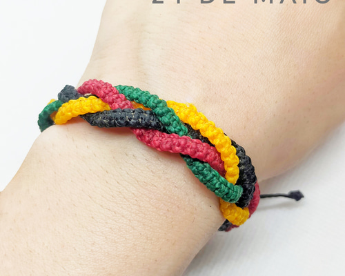 a719ea806ab5443e0b87a574eb4ad7