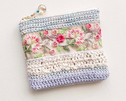 コットンニット ミニバッグ ポーチ インド刺繍リボン 編み物小物